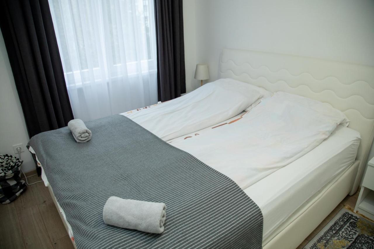 Feel@home Apartment *